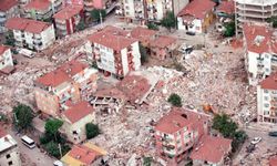 Depreme Hazırlıkta Kayıp 26 Yıl: “Depremler Değil, İhmal Öldürüyor”