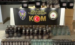 Alanya’da Kaçak Alkol Operasyonu! Şişe Şişe Ele Geçirildi