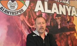 Alanyaspor, Eski Hocası Sergen Yalçınlı Beşiktaş’ı Ağırlıyor