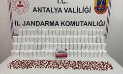 Gazipaşa’da Jandarma Durdurdu, Haplar Ortaya Saçıldı