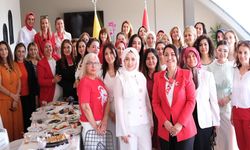 Cumhuriyet’in En Güzel Yüzü Kadınlardır: AGİKAD’dan Anlamlı Buluşma