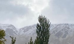 Elmalı ve Gündoğmuş’a Mevsimin İlk Karı Düştü