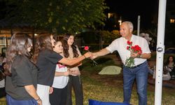 "Cumhuriyetimizin Işığı Yolumuzu Aydınlatıyor": Başkan Özçelik'ten Mesaj