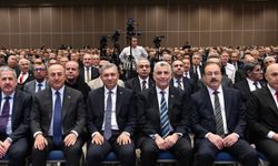 Bakan Bolat Antalya’da Esnafa Seslendi: “Her Alanda Büyük Mesafe Aldık!”