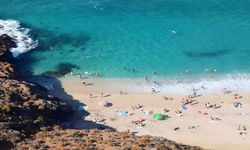Türkiye battaniyeye sarıldı, Alanya güneşe! Güneş kremi stokları Kasım’da da tükeniyor!