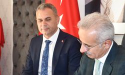 Alanya Trafiğine Neşter! Bakan Uraloğlu Teşkilatta Projeleri Değerlendirdi