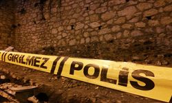 Alanya’da borç anlaşmazlığı bıçaklı saldırıya dönüştü: 1 kişi yaralandı