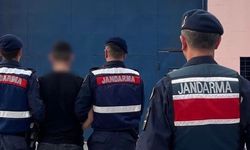 Alanya’da Uyuşturucu Hükümlüsü Jandarmadan Kaçamadı