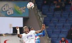 Rize’de Kırmızı Kart, VAR ve 90. Dakika Dramı: Alanyaspor Son Anda 1 Puanı Kurtardı