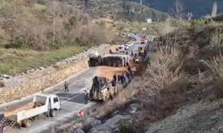 Alanya’da Freni Boşalan Tır Can Aldı! 23 Yaşındaki Genç Hayatını Kaybetti