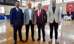 Alanya’da Seçim Günü: Faaliyet Raporları Reddedildi, Başkan Değişti