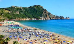 Alanya ve Antalya Turizmi Alarmda. Üç Bayramla Sezon Açacaktı, Savaş Planları Bozdu