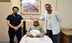 Alanya'da Tıp mucizesi. Torbasız kanser ameliyat başarıyla yapıldı. 2 santimetrelik risk!