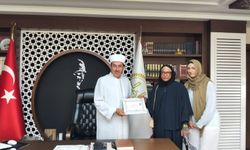 Alanya’ya Tatile Gelen Alman Kadın İslam’ı Seçti