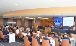 ÖZÇELİK’TEN BORÇ AÇIKLAMASI: “2 MİLYAR DEĞİL, 1 MİLYAR 281 MİLYON LİRA”