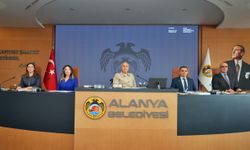 ALANYA BELEDİYE MECLİSİ’NDE YENİ GÖREV DAĞILIMI! İŞTE YENİ İSİMLER