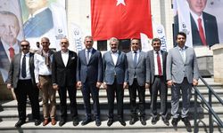 ALANYA’DAN HATAY’A ANLAMLI VEFA: “YALNIZ DEĞİLSİNİZ” MESAJI