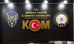 Alanya’nın da Aralarında Olduğu 5 İlçede Kaçakçılık Operasyonu
