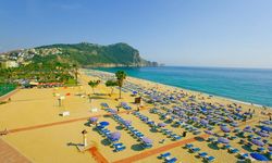 Alanya’da ağustos ayı turizmcinin yüzünü güldürdü Savaş bitti, bavullar Alanya’ya döndü!
