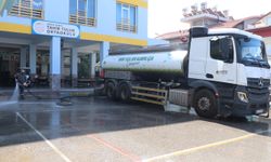 Ders zili çalmadan önce Alanya’da okullara bakım