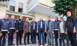 ÖZÇELİK’TEN PAZARCILARA ETİKET, SAAT VE TEMİZLİK UYARISI!