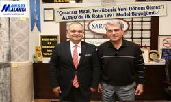 Mazbatayı Alan Kurucuya Koştu: Tuna'dan Kasapoğlu'na "Hocam Fark Ettin mi Biz Büyüdük" Ziyareti!