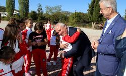 Alanya’da güzel hareket: ALTSO’dan 500’den fazla öğrenciye destek