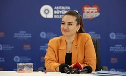 Siyasette Kulislere Düşen İddiaya Son Nokta! Büşra Özdemir, Özgür Özel’le Ne Konuştu?