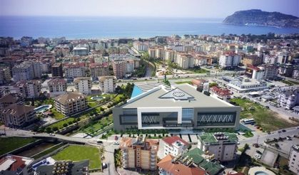 Yücel; Alanyamızın her bölgesine hizmetlerimizi ilmek ilmek nakşetti