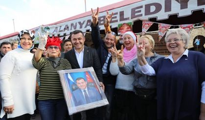 Alanya noel pazarından renkli görüntüler