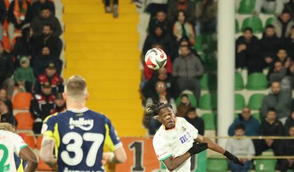 Alanyaspor Erken Gollerle Öne Geçti, Fenerbahçe Geri Döndü