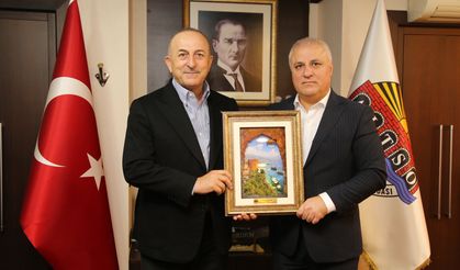 ALTSO’da Dikkat Çeken Ziyaret: Çavuşoğlu, Alanya’nın Gündemini Dinledi