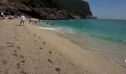 Şubat mı? O da Ne? Kleopatra Yazı Açtı!