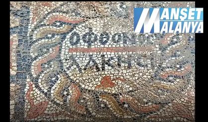 Syedra Antik Kenti’nde Şaşırtan Yazıt: “Güle Güle Kullan, Kıskanan Çatlasın”