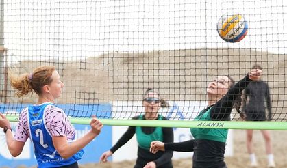 Kumda Dans Başladı: Servis Atan Alanya, Dünya İzliyor!