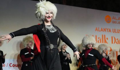 7 Ülke, 1200 Katılımcı… Alanya Festivalle Renklendi
