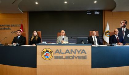 Özçelik Duyurdu: Mahmutlar Atatürk Caddesi Baştan Aşağı Yenileniyor