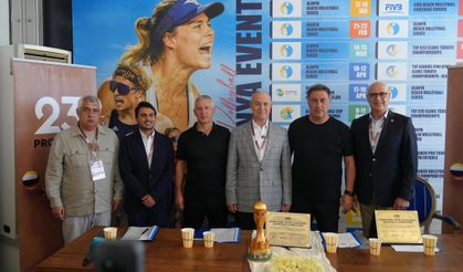 Alanya Artık Sponsorlarla Büyüyecek! Başkan Özçelik’ten Dikkat Çeken Açıklama