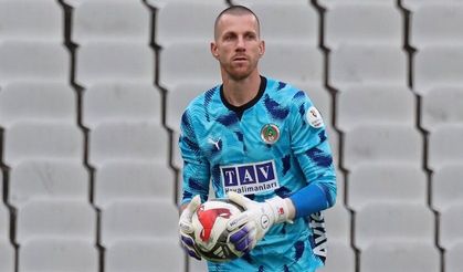 Tecrübeli eldiven Alanyaspor’da kaldı
