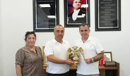Bir Gün Arayla İkinci Siyasi Ziyaret. Siyasi Rekabet Dışarıda, Alanya İçeride