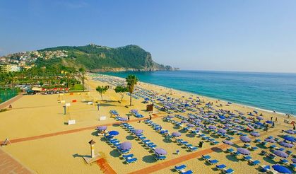 Alanya’da ağustos ayı turizmcinin yüzünü güldürdü Savaş bitti, bavullar Alanya’ya döndü!