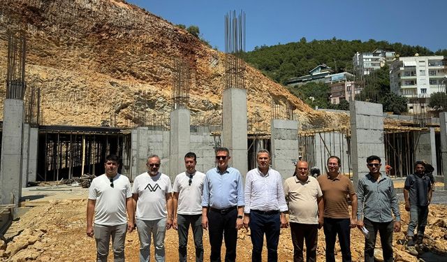 Alanya'da Deniz Manzaralı Hükümet Konağı inşaatı sürüyor