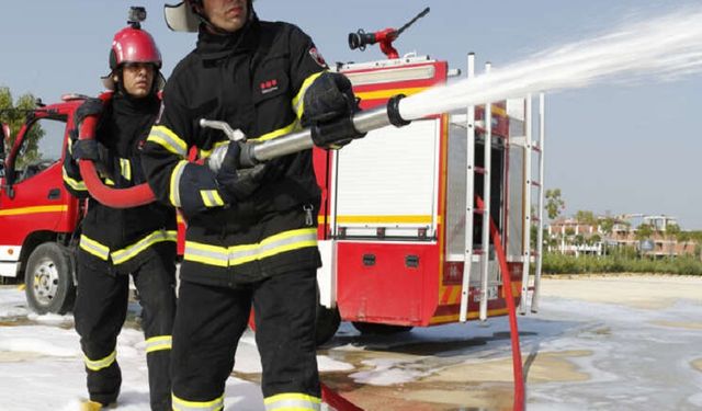 Alanya'da Hukuk Bürosunda Yangın: Kullanılamaz Hale Geldi