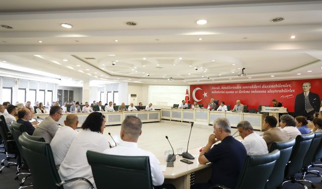 Alanya Belediyesi Temmuz Ayı Olağan Meclis Toplantısı Gerçekleştirildi:Başkan Özçelik'ten Önemli Açıklamalar ve Müjdeler
