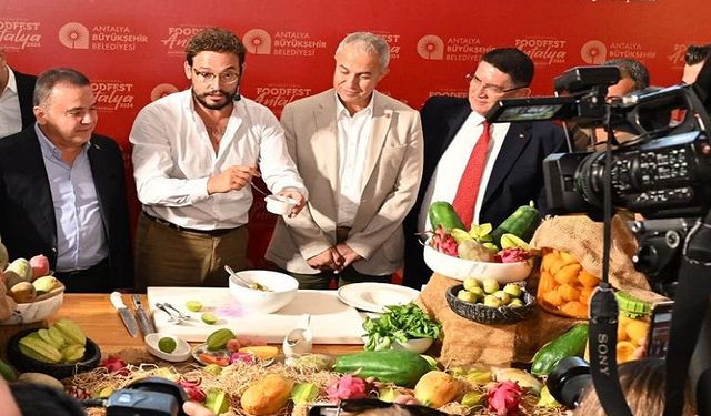 Özçelik ve Böcek, Antalya'yı Gastronomi Başkenti Yapma Hedefini Yineledi