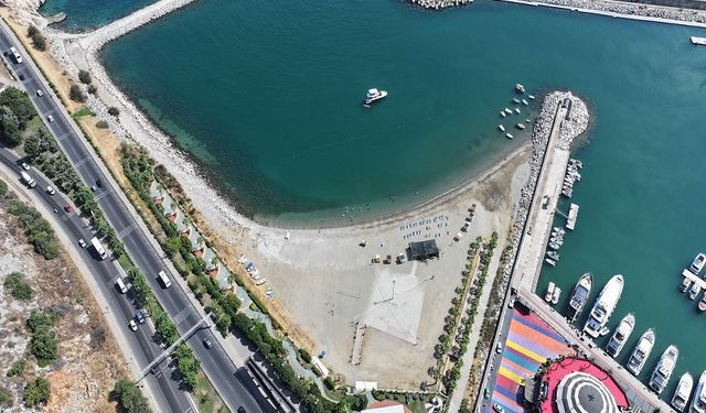 Alanya Yat Limanı Halk Plajı’nda Yenileme Çalışmaları Tamamlandı