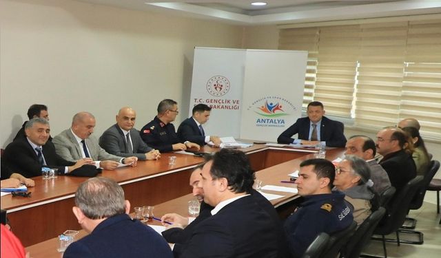 Alanya’da Metruk Binalar Masaya Yatırıldı