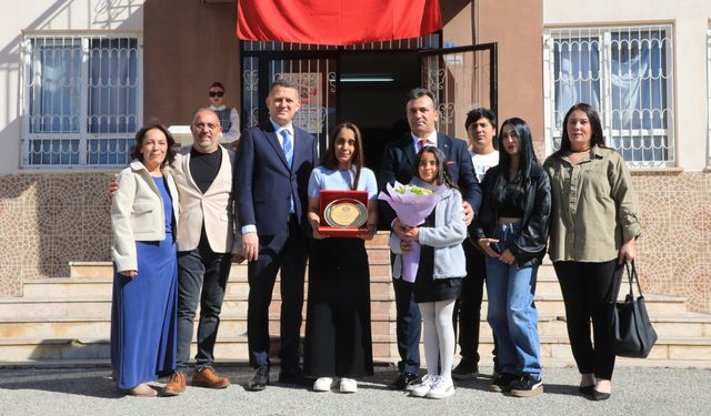 Alanya'da Hayırseverlerin Desteğiyle Yeni Bir Eğitim Alanı: Nimet Alaattinoğlu Ortaokulu Kütüphanesi