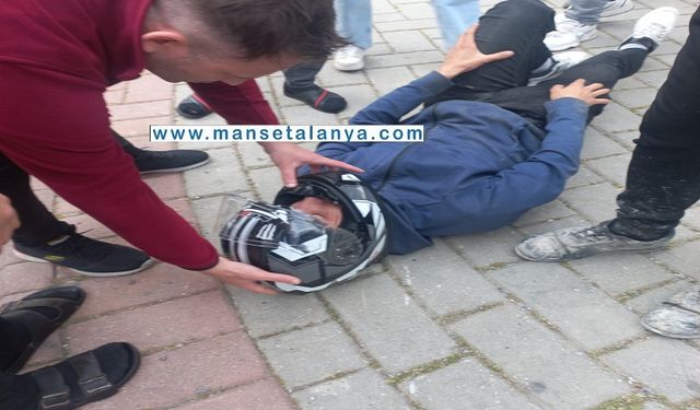 Mahmutlar’da Motosiklet Kazası: Sürücü Hastaneye Kaldırıldı