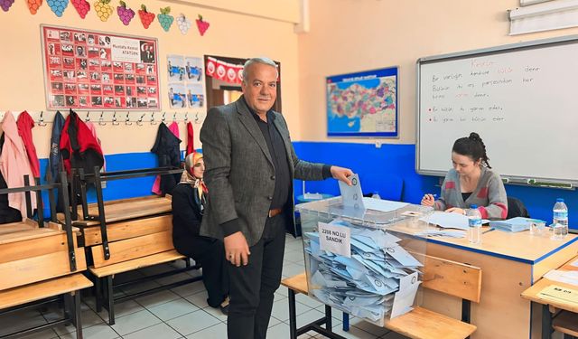 Meclis Üyesi Mi, Hayalet Üye Mi?  Abdullah Sönmez’in katılmama dosyası kabarıyor